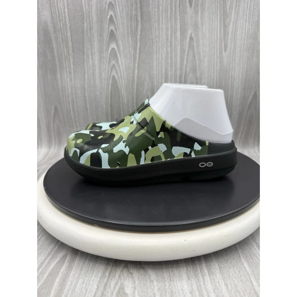 Oofos OOcloog Limited Edition Clog Womens Size 7 Jungle Camo Green Slip On Shoes